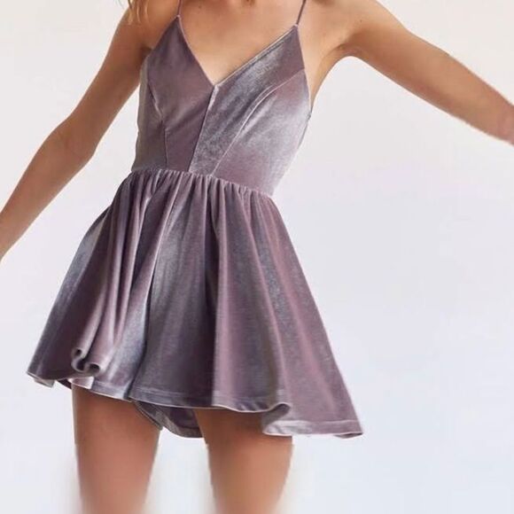 Urban Outfitters Silence + Noise Purple Velvet Backless Fit & Flare Romper - Picture 1 of 10